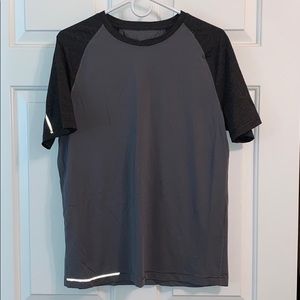 Lululemon Metal Vent Tech short sleeve shirt